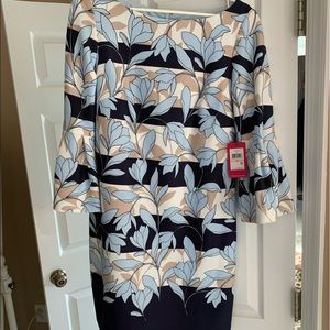 Vince Camuto print dress